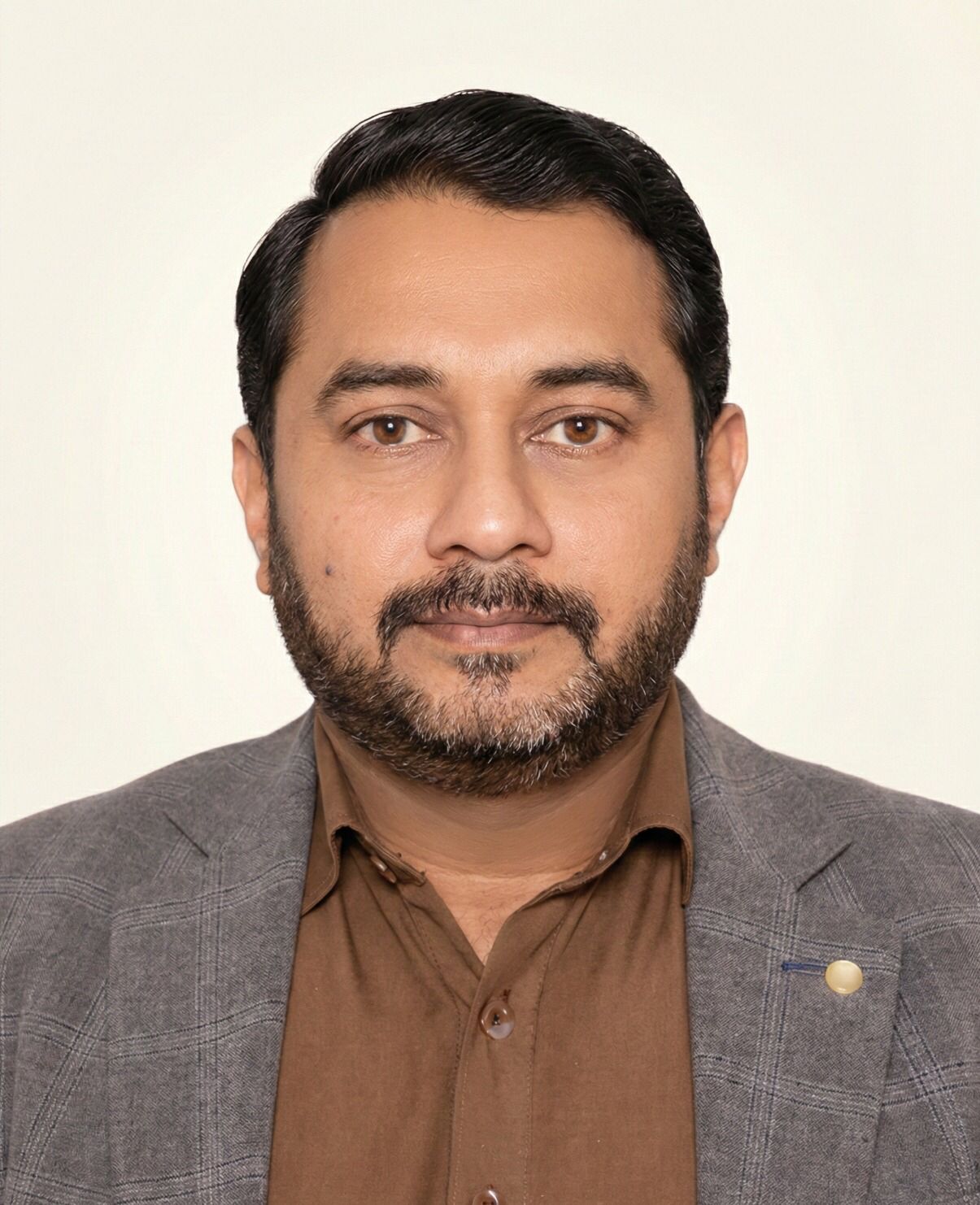 Adeel Nawaz Awan - CEO & Gründer